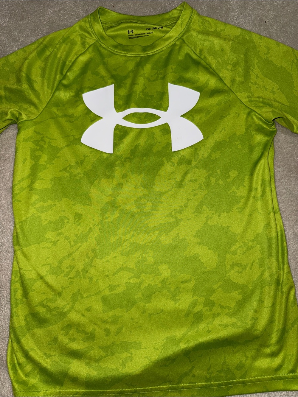 Boys under armour shirt
